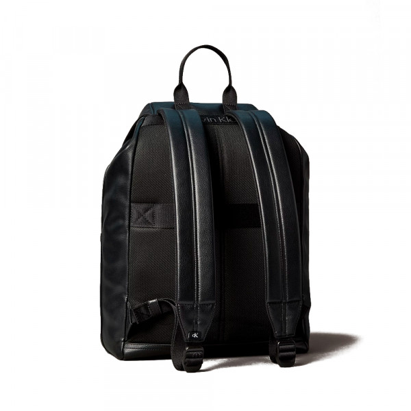 cargo-backpack-with-top-flap
