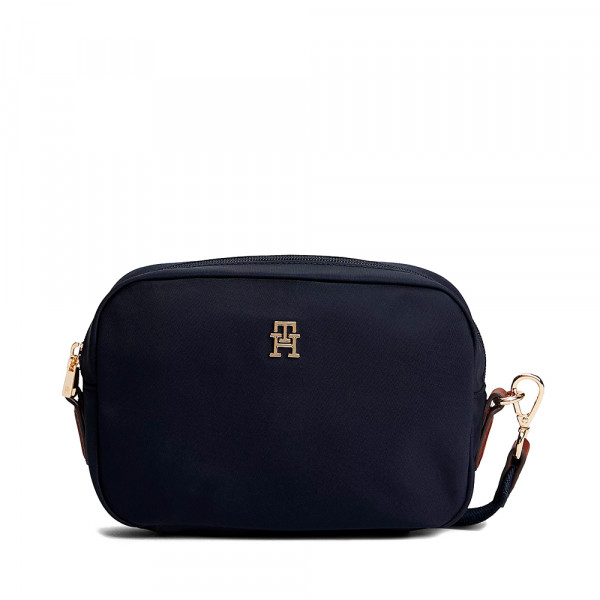 schultertasche-aus-technischem-material