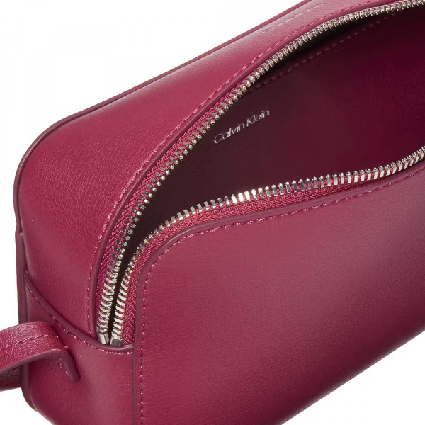 crossbody-bag-with-metal-logo