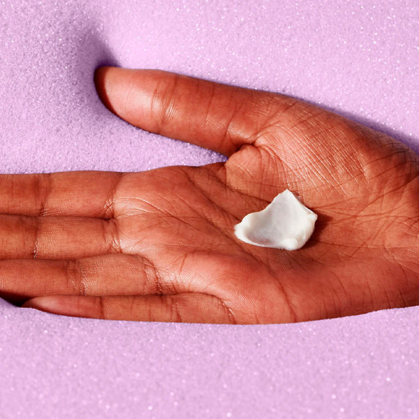 lala-retro-whipped-cream-creme-facial-para-pele-seca