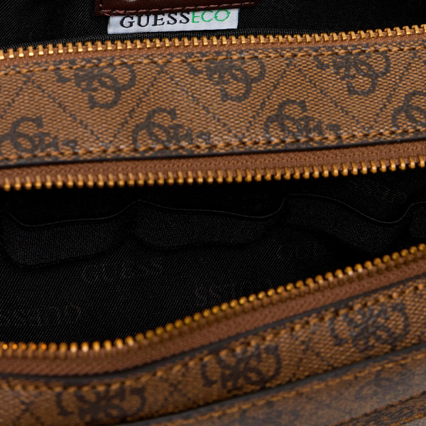 etui-beaute-milano-avec-logo-4g