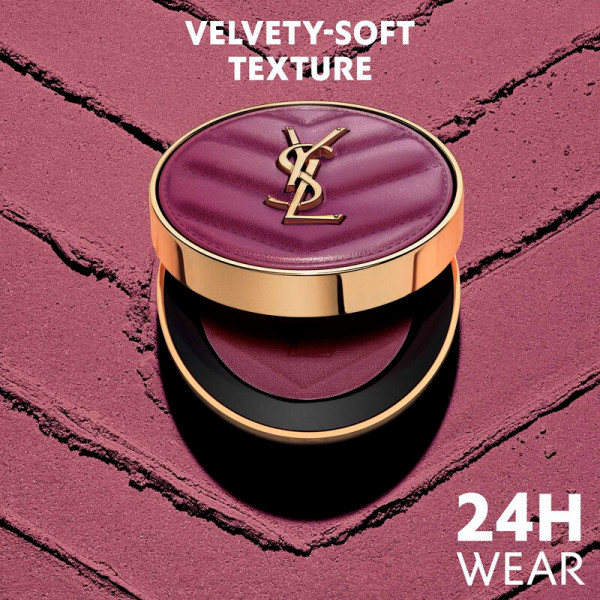 make-me-blush-bold-blurring-blush-il-nuovo-fard-in-polvere