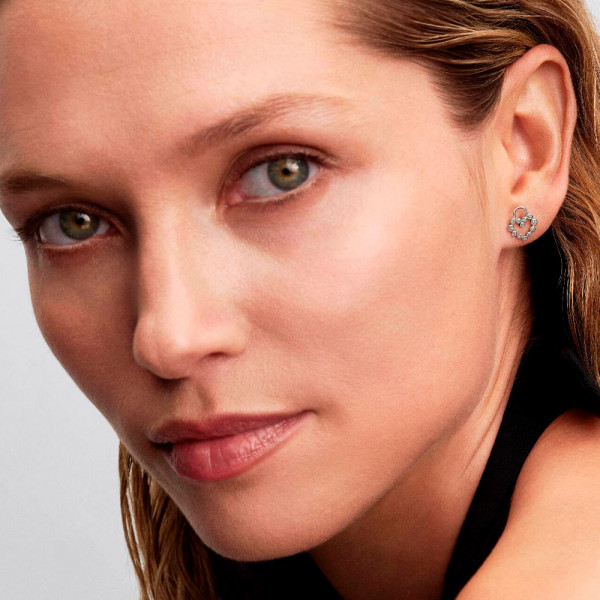 boucles-d-oreilles-puces-en-forme-de-cadenas-en-forme-de-coeur-scintillant