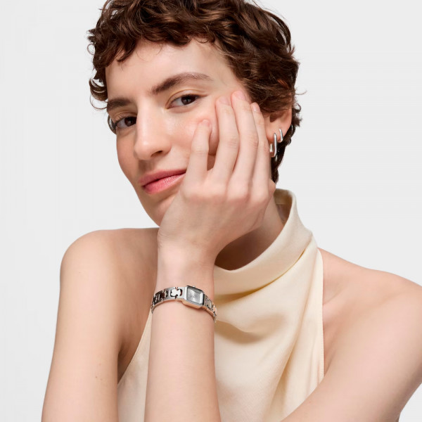 reloj-analogico-con-brazalete-de-acero-icon-time