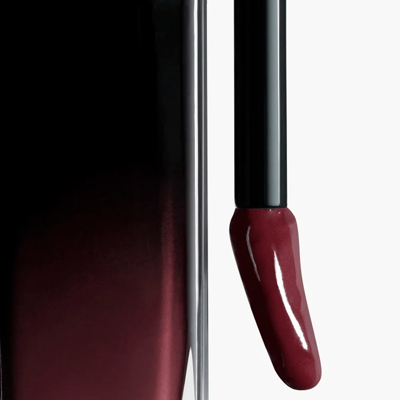 rouge-allure-laque-batom-liquido-de-longa-duracao-e-brilho-intenso