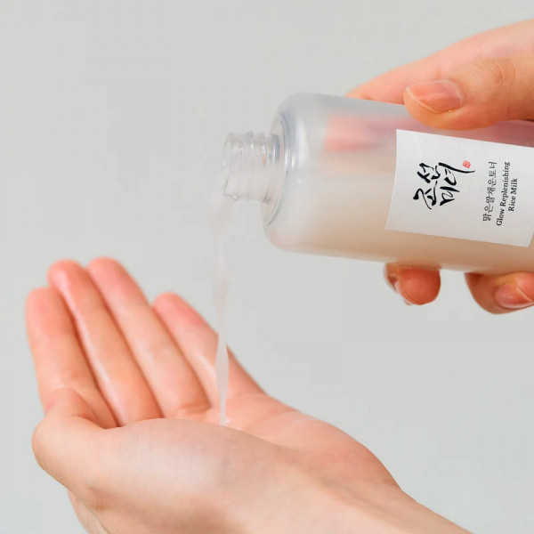 glow-replenishing-rice-milk-feuchtigkeitsspendende-gesichtsmilch