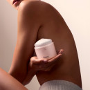 cashmere-body-cream-cuidados-abrangentes-com-o-corpo