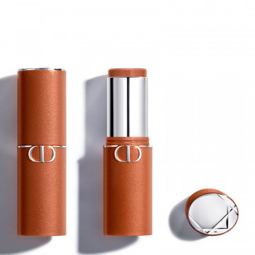 dior-forever-skin-bronze-ultra-schmelzender-braunungsbalsam-stick-naturliches-und-aufbaubares-finish