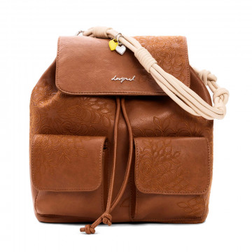 kleiner-bestickter-rucksack