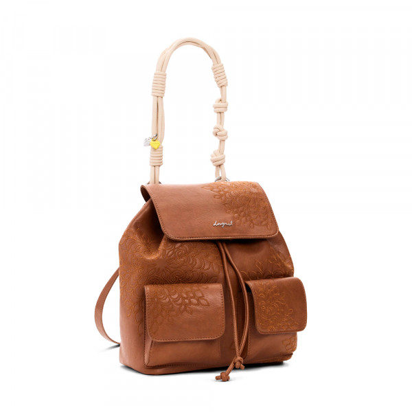 mochila-pequena-bordada