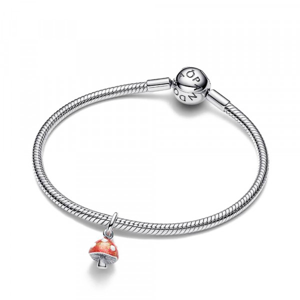 charm-colgante-seta-que-brilla-en-la-oscuridad