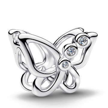 schmetterlings-anhanger-mit-durchbrochener-stickerei-794369c01