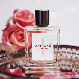 Annicke 1 - Eight&Bob - Sabina