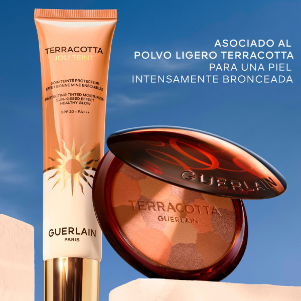 terracota-joli-teint-soin-couleur-pour-une-belle-peau-un-effet-visage-frais-et-sain