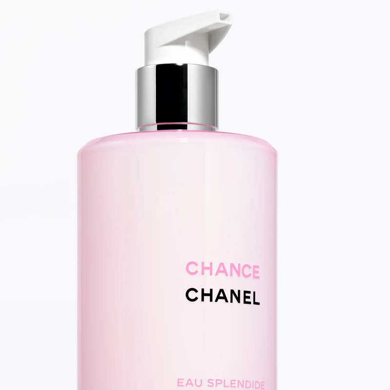 chance-eau-splendide-feuchtigkeitsspendende-milch