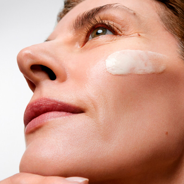 stimulskin-plus-sculpting-light-cream-leichte-gesichtscreme