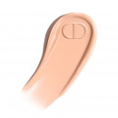dior-forever-skin-glow-luminous-foundation-holder-i-24-timer-hydrering-i-48-timer-tredobbeltvirkende-behandling-spf-25