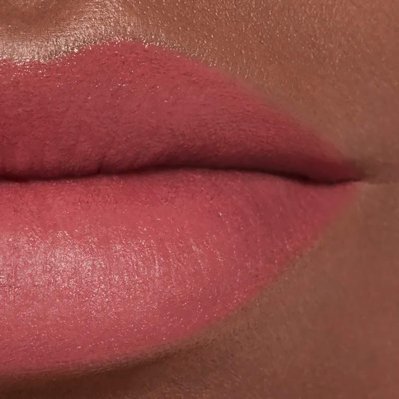 rouge-allure-velvet-limited-edition-the-luminous-velvet-lipstick