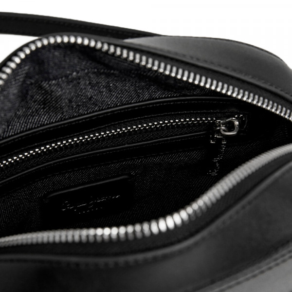 bolsa-de-ombro-em-couro-sintetico-com-logotipo