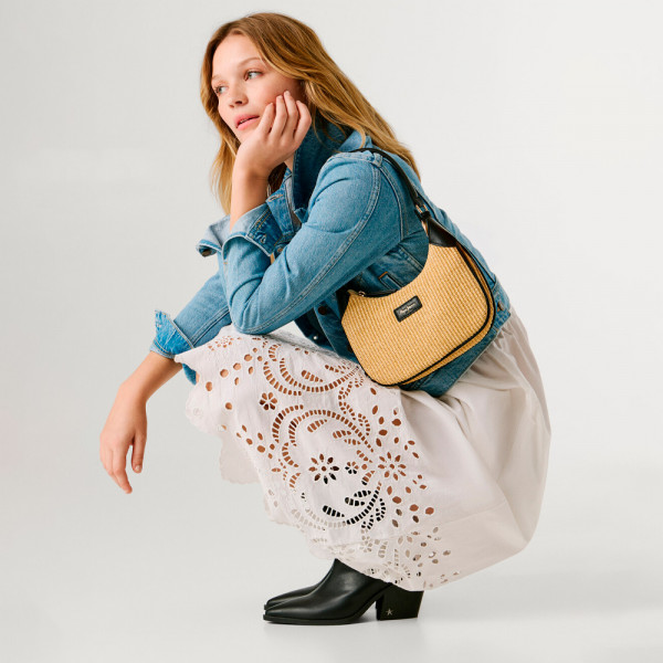 bolsa-meia-lua-de-rafia