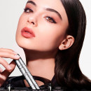 diorshow-overvolume-waterproof-waterproof-mascara-extreme-volume-48h-wimper-voor-wimper-definitie