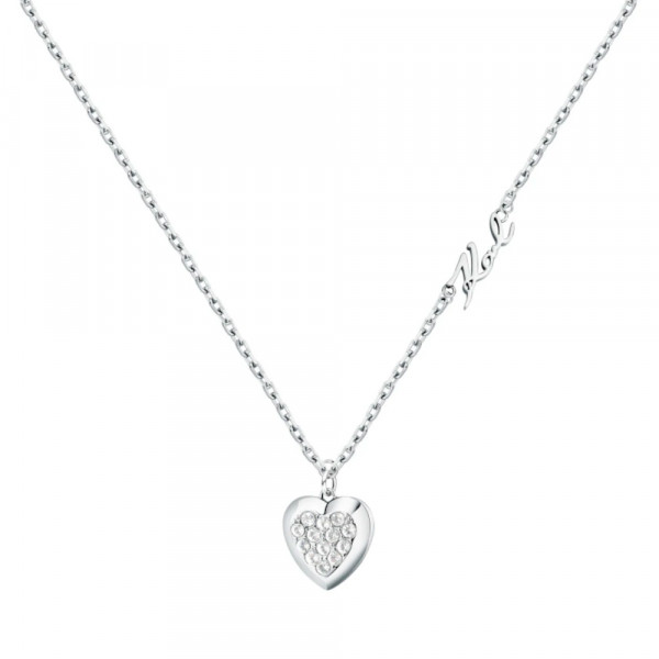 collier-avec-pendentif-en-forme-de-coeur