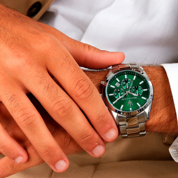 horloge-attrazione-r8853151011