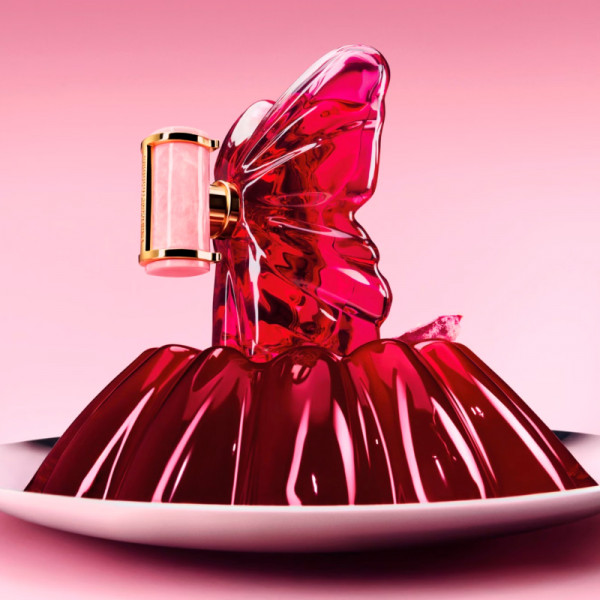 la-bomba-eau-de-parfum-estuche