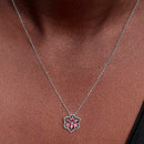 collier-avec-pendentif-fleur-d-herbier-rose-vif-394576c01