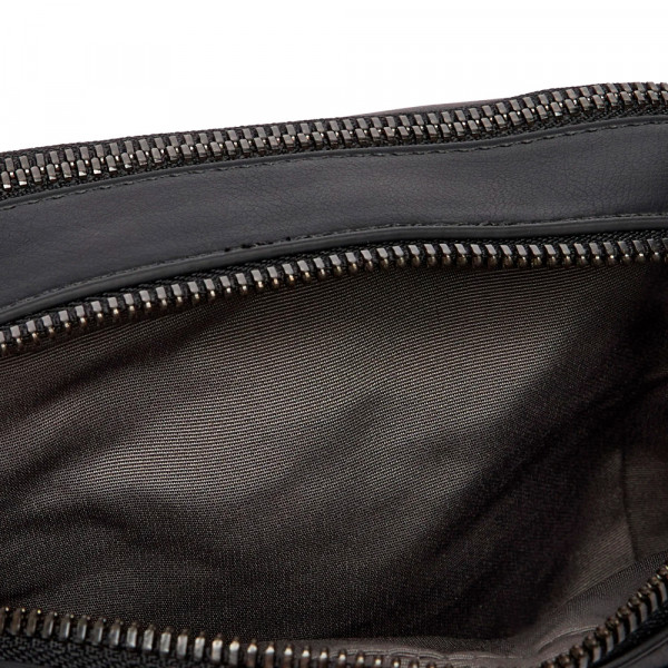 reporter-schultertasche-mit-eingraviertem-monogramm