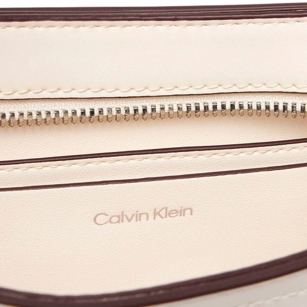 bolso-de-hombro-pequeno-con-logo-monograma