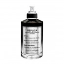 replica-dancing-on-the-moon