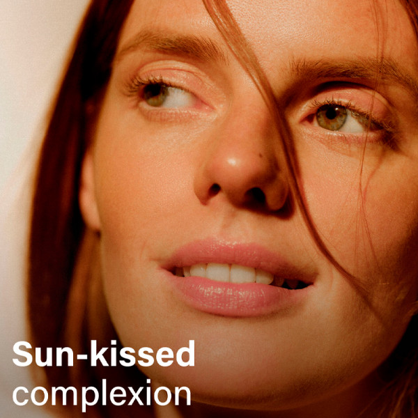 phyto-touche-gel-glow-aterfuktande-och-skyddande-behandling-med-smink