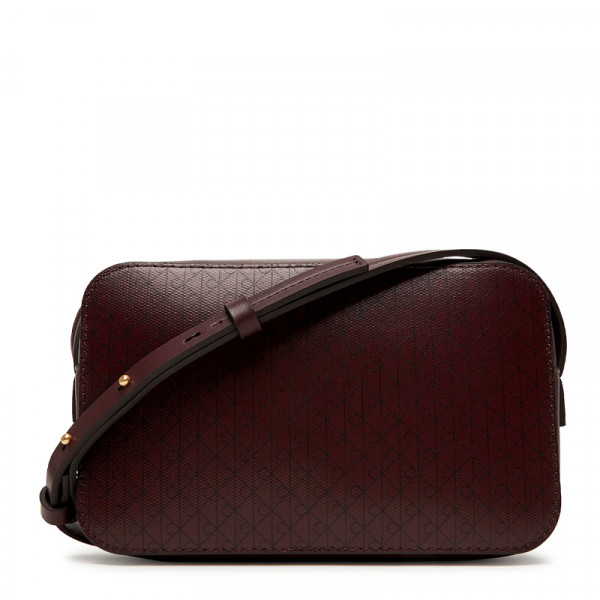 sac-bandouliere-avec-logo-monogramme-sur-toute-la-surface