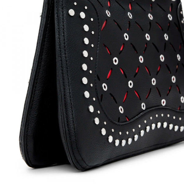 kleine-tasche-mit-gestanztem-ledereffekt