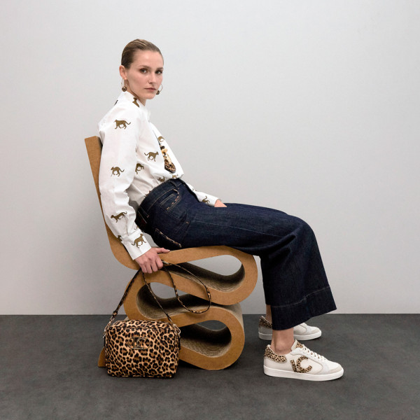 einfache-umhangetasche-mit-leopardenmuster