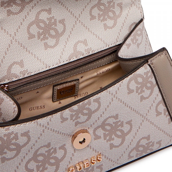 karnilla-logo-flap-shoulder-bag