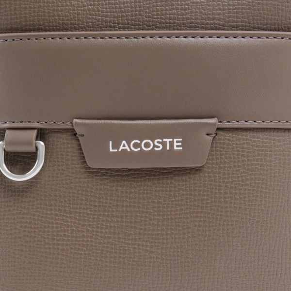 schultertasche-aus-ossian-leder