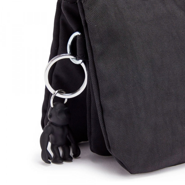 creativity-makeup-bag