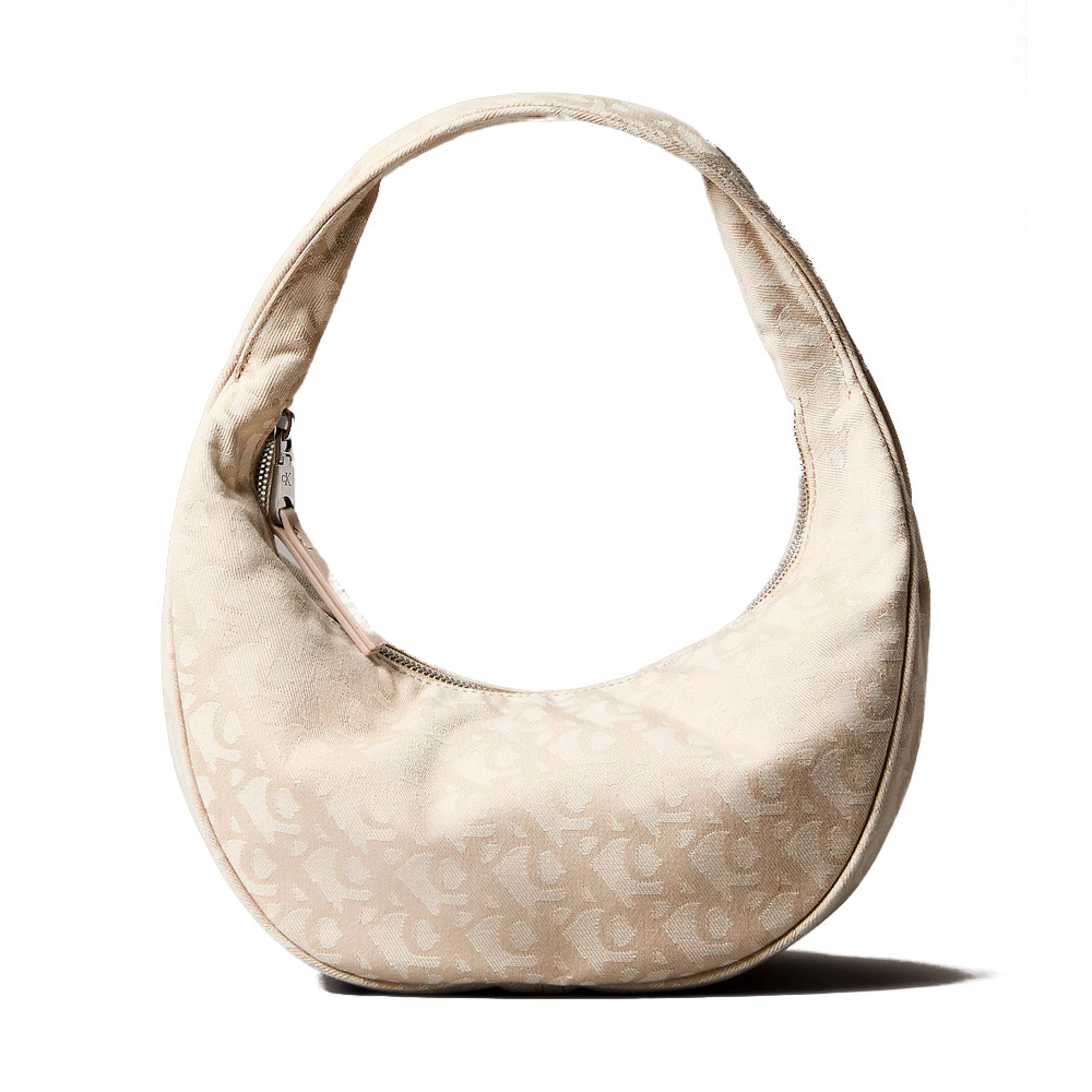 Calvin Klein Jeans BOLSO HOBO DE JACQUARD CON LOGO – imagen 2