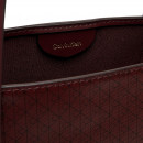 petit-sac-fourre-tout-avec-logo-monogramme-et-pochette