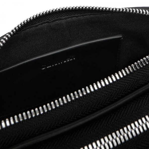 2-strap-convertible-crossbody-bag