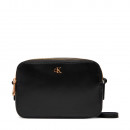 sac-a-bandouliere-avec-logo-monogramme