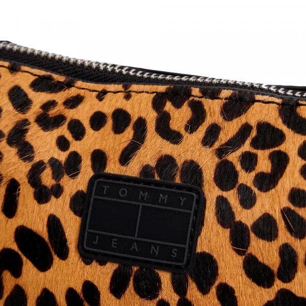 leopard-crossbody-bag