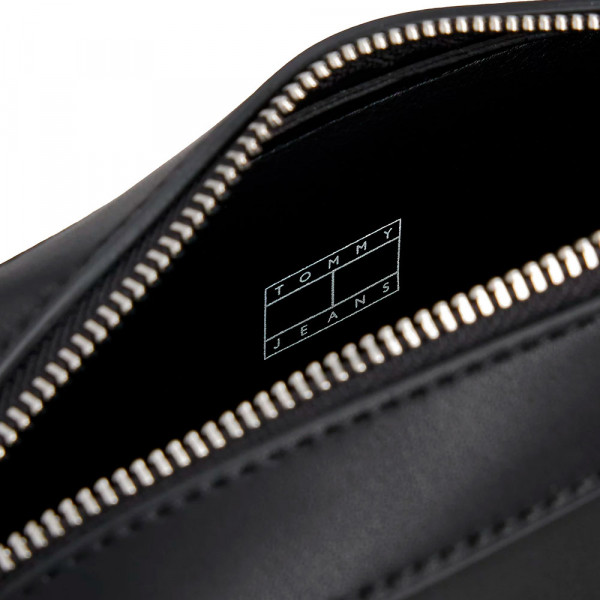 bolsa-tipo-mochila-com-logo