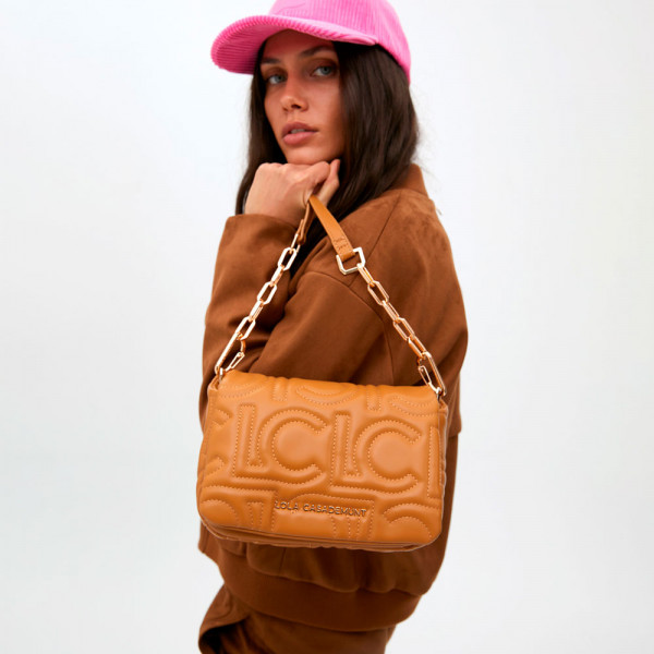 borsa-a-tracolla-imbottita-con-logo