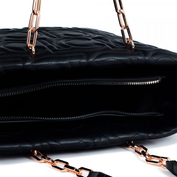 sac-cabas-matelasse-avec-logo