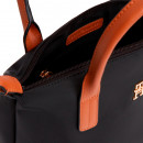 bolsa-de-mao-com-alca-de-ombro-trancada