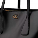 bolso-tote-de-trabajo-mediano-con-monograma