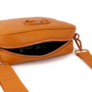 borsa-a-tracolla-con-monogramma-cucito